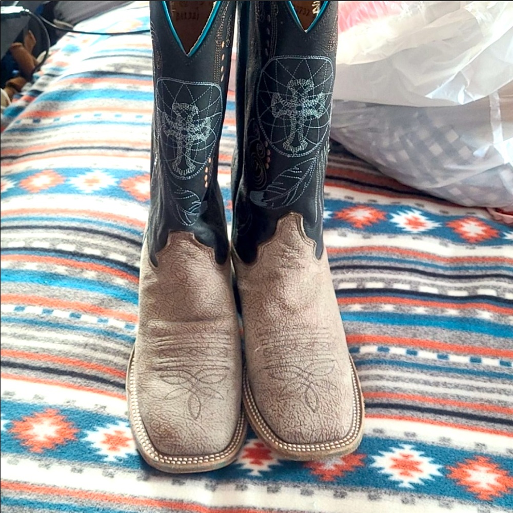 Justin Boots- Size 7
